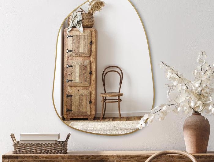 <h1><strong>ELEVATE YOUR SPACE WITH VINTAGE CHARM</strong></h1>